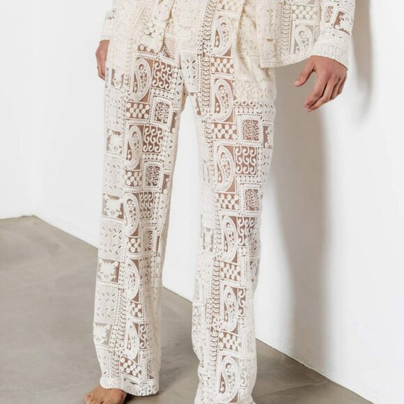 NWOT ORTTU Garson Pants.  SZ M - Picture 10 of 10